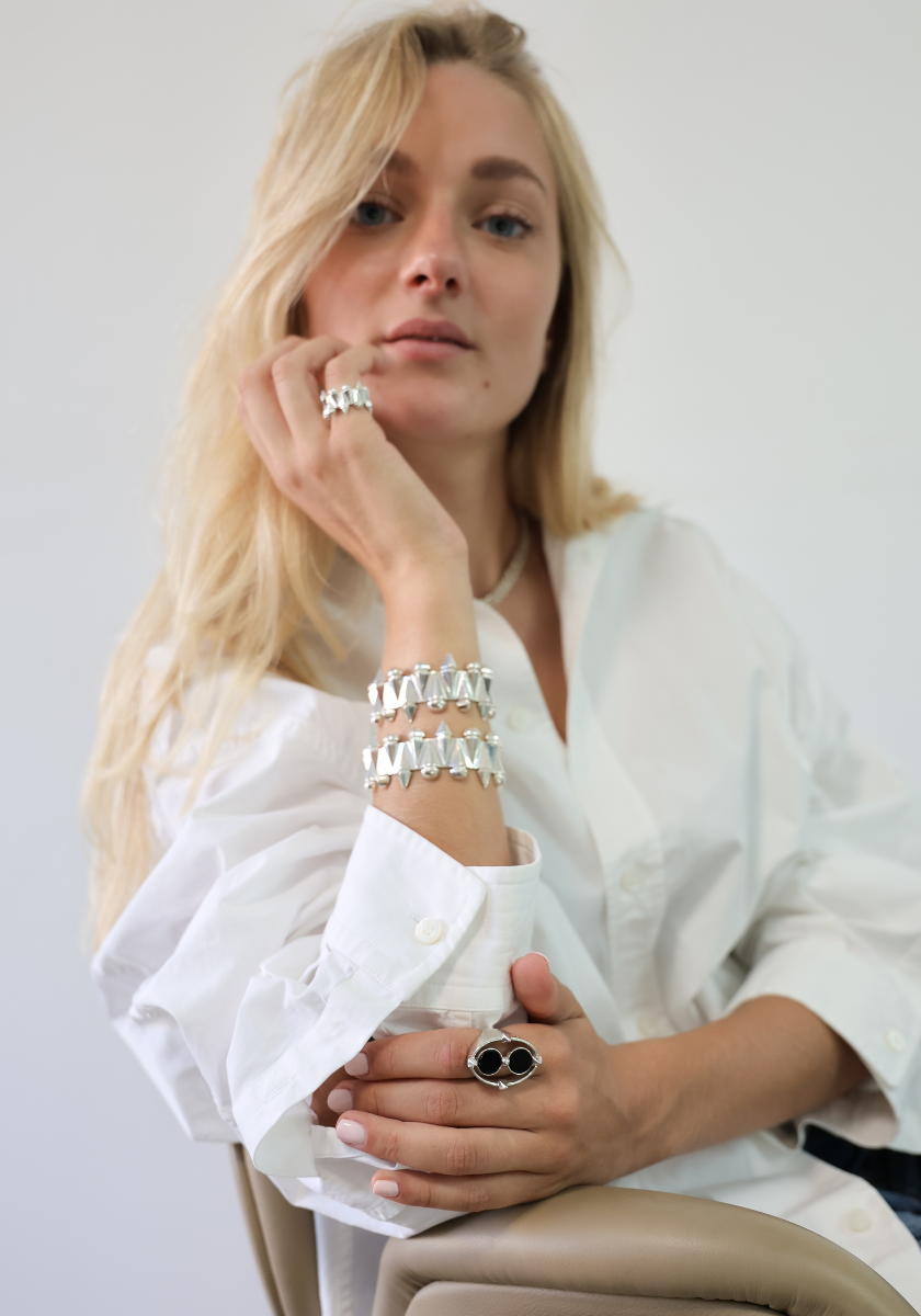 Intertwined Studs Bracelet