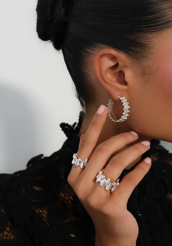 Boucle d'oreilles Créoles Clous Enlacés Petit Modèle