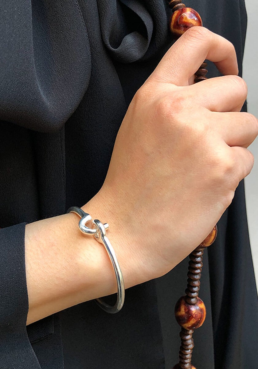 Bracelet Hook