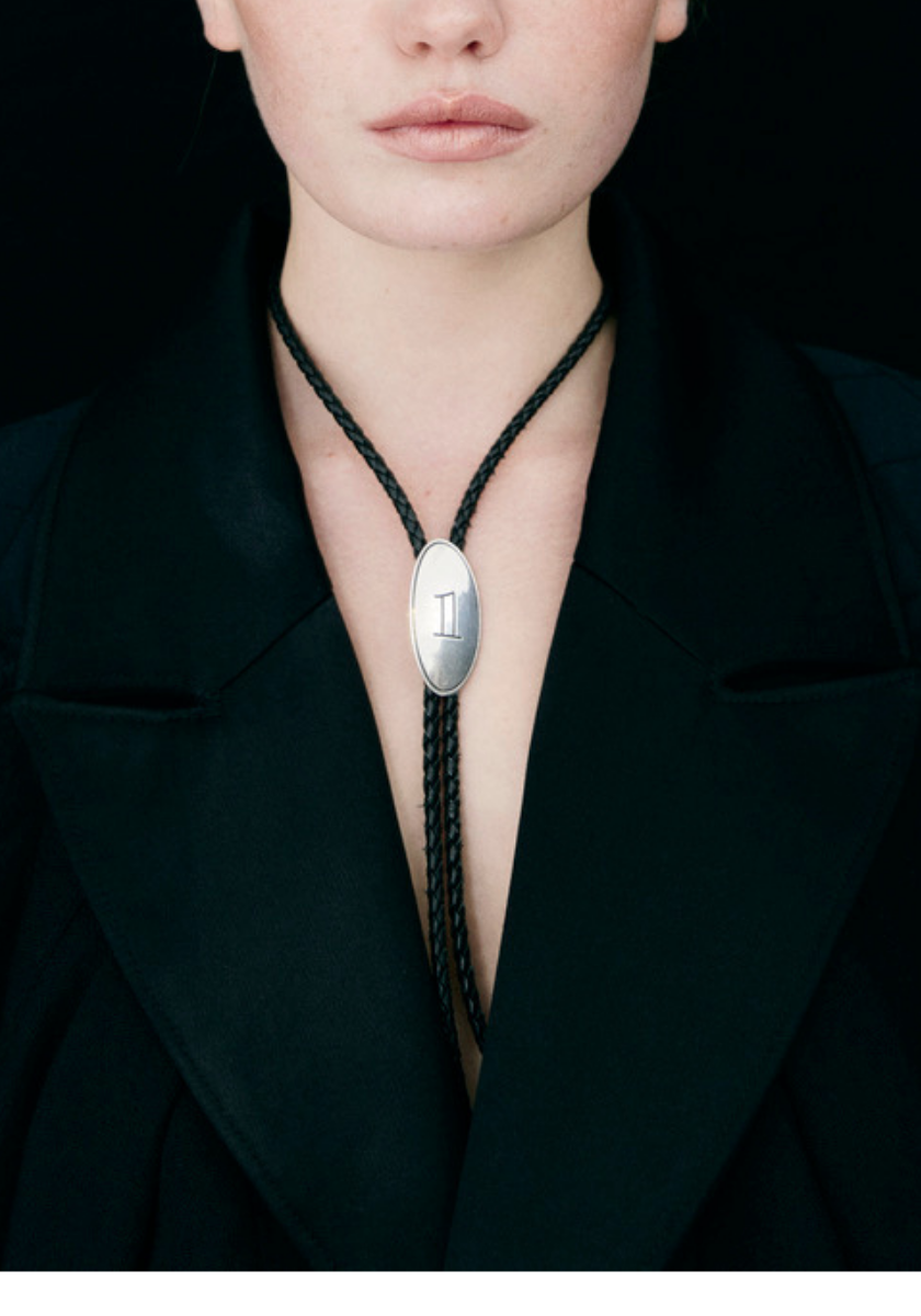 Bolo Tie Chiffre