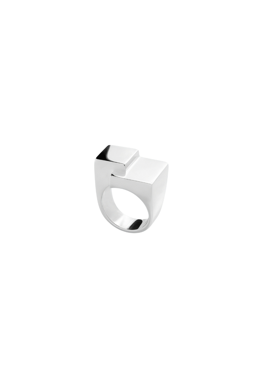 Thirty-two Ring