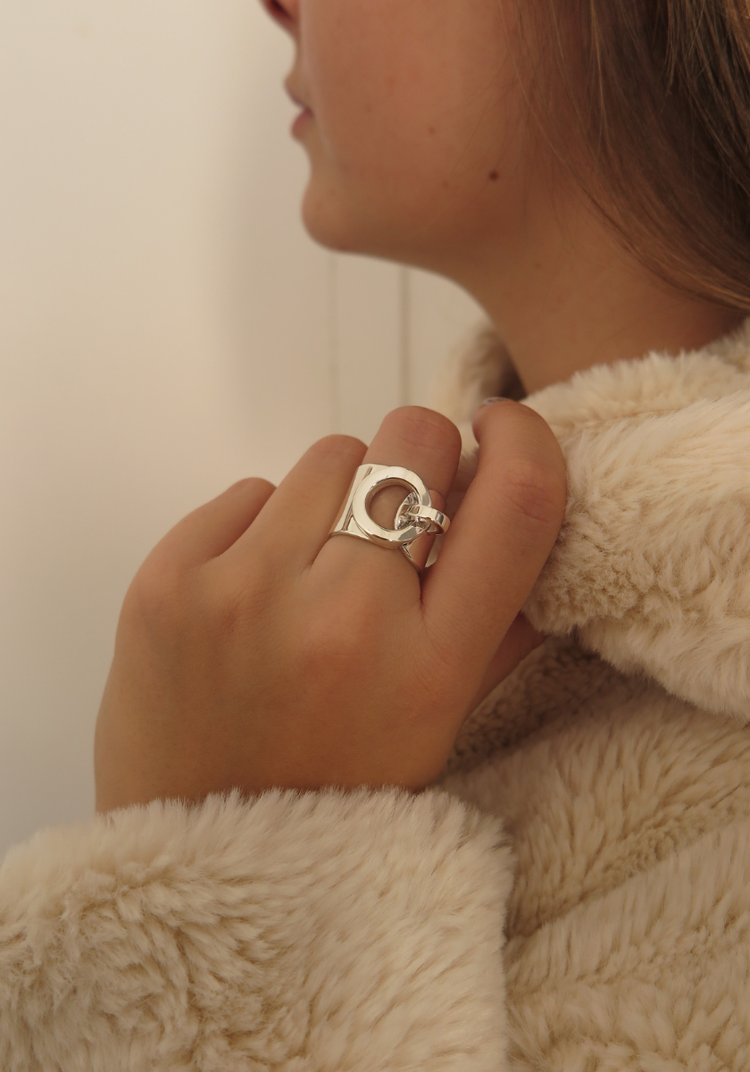 Athenais Ring
