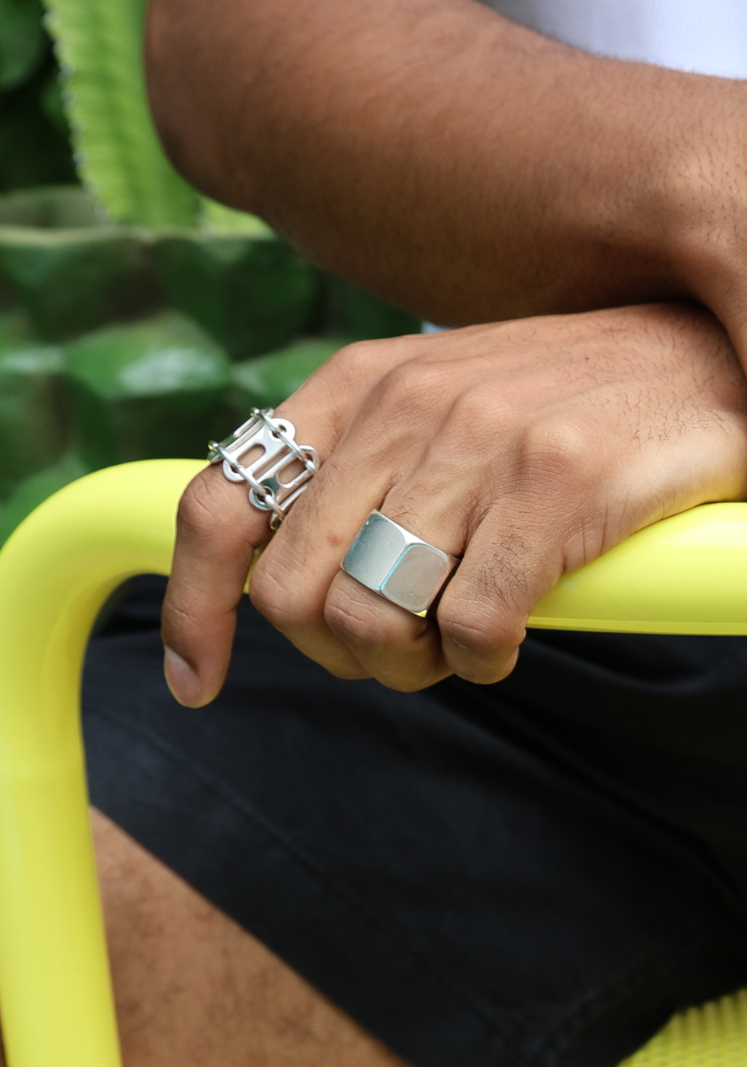 Bolt Ring