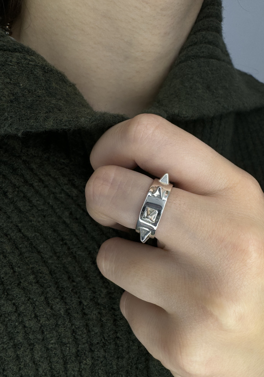 Pyramids Stud Ring