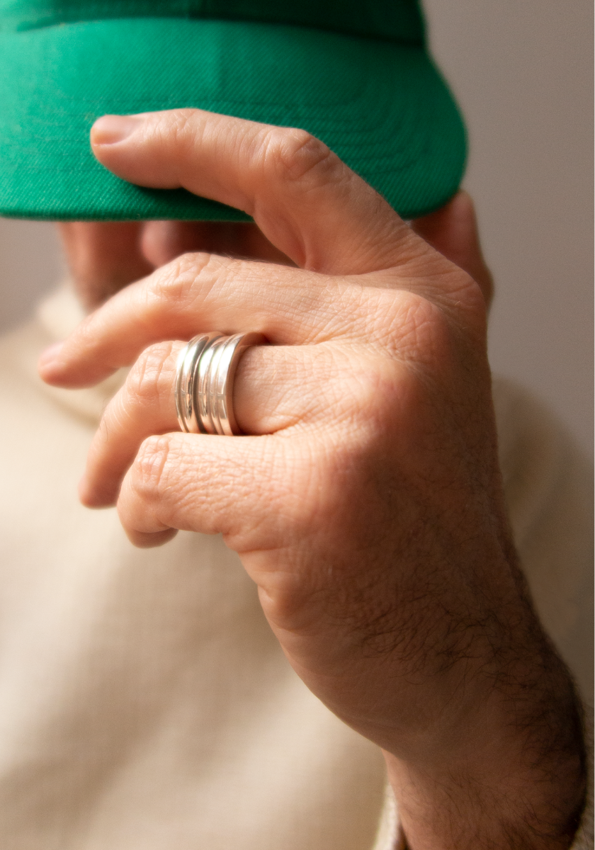 Large Column Ring
