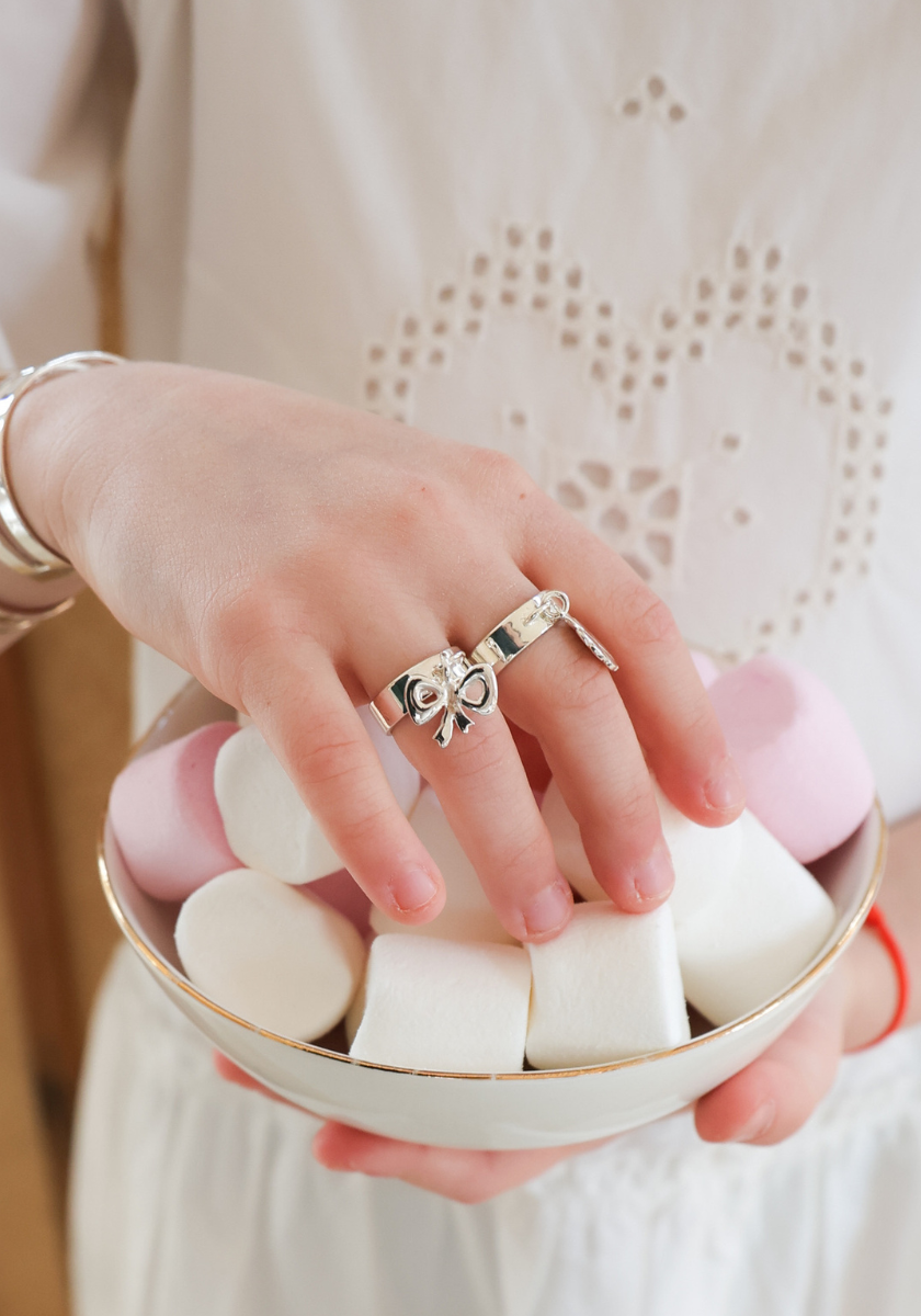 Baby Bow Ring