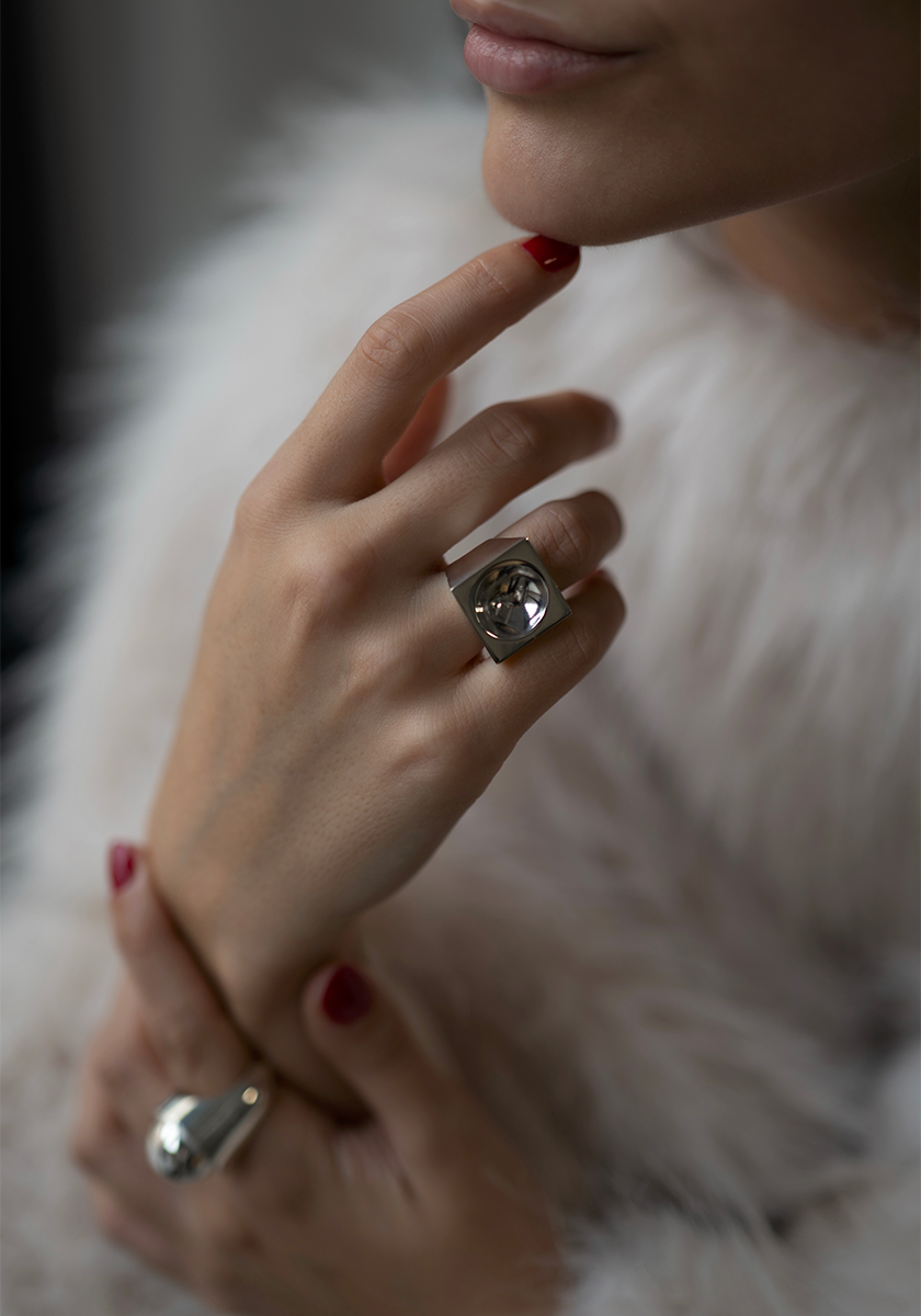 Square Yang Ring