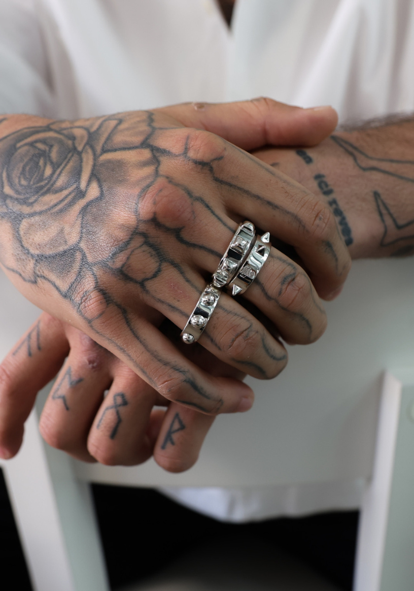 Sphere Stud Ring