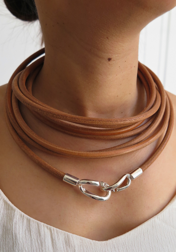 Lasso Necklace