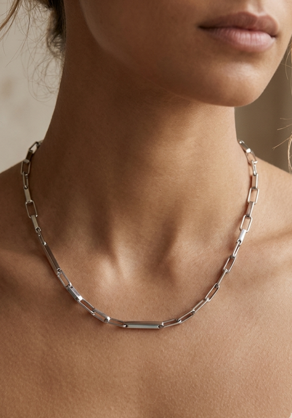Collier Milan