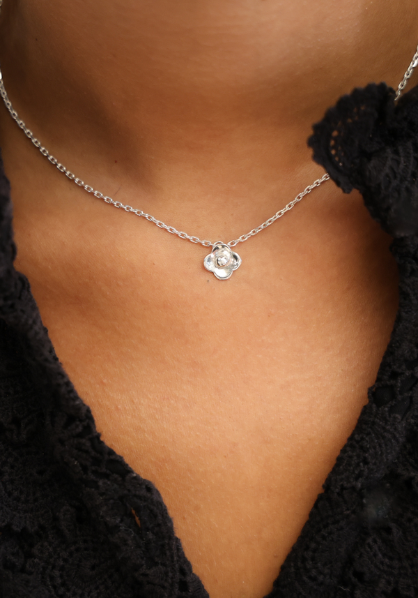 Flower Choker Necklace